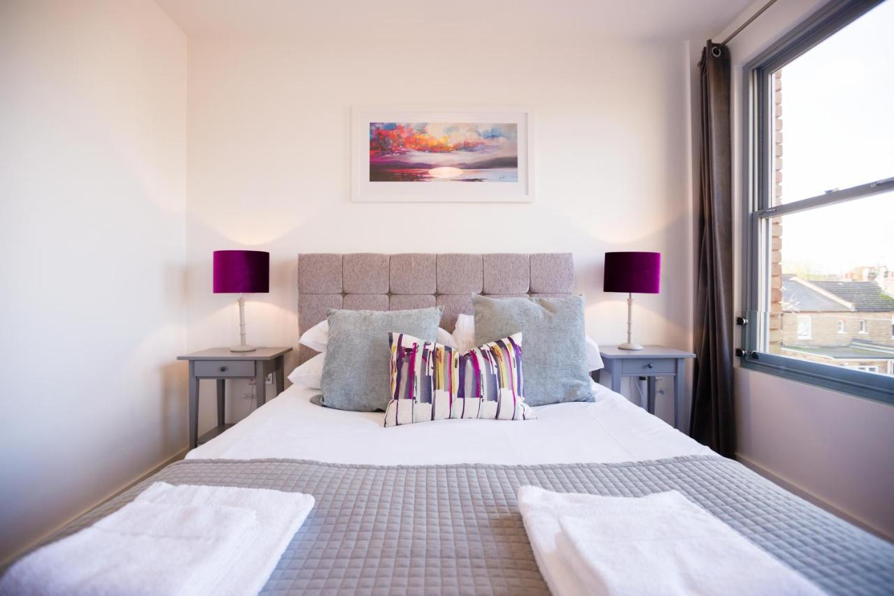 Urban Living'S ~ King Edward Luxury Apartments In The Heart Of Windsor Buitenkant foto