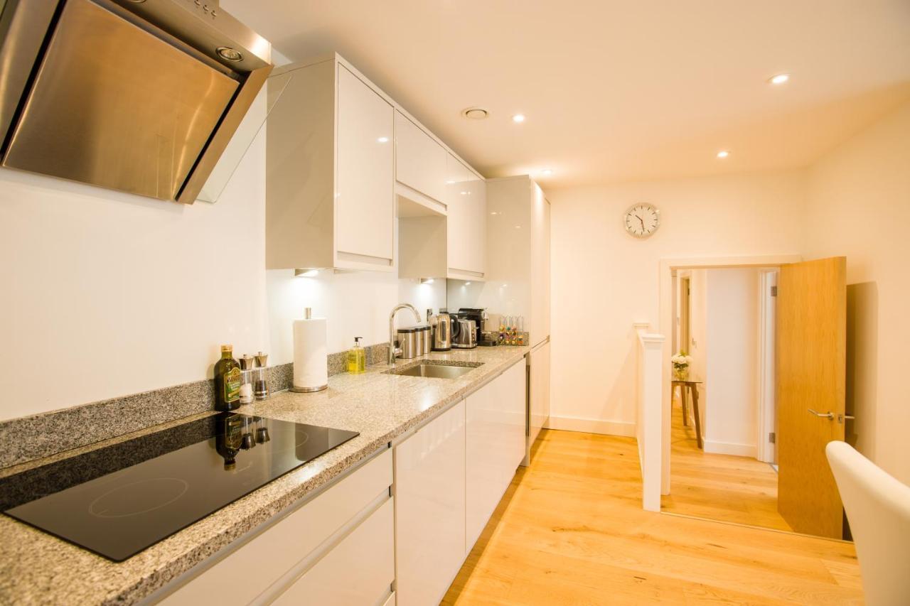 Urban Living'S ~ King Edward Luxury Apartments In The Heart Of Windsor Buitenkant foto