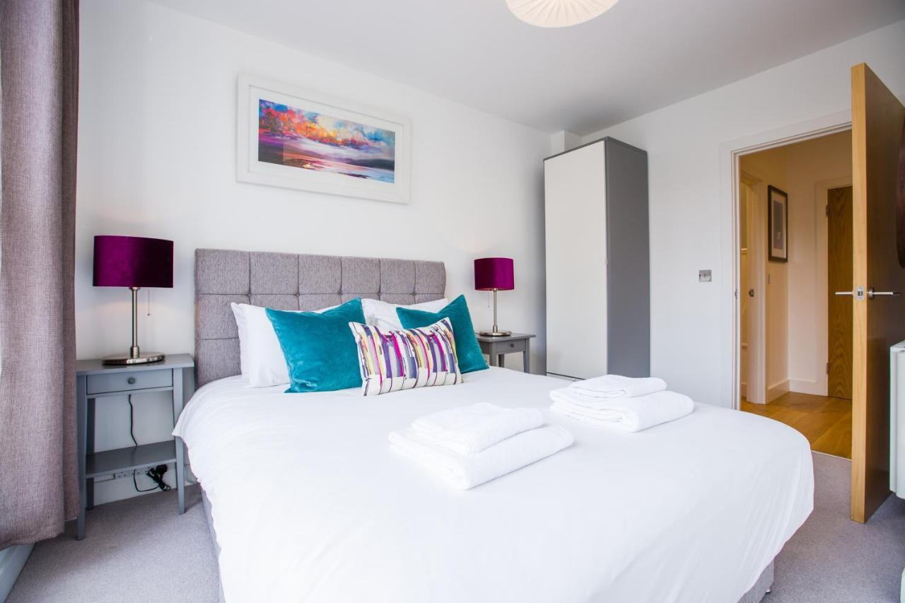 Urban Living'S ~ King Edward Luxury Apartments In The Heart Of Windsor Buitenkant foto