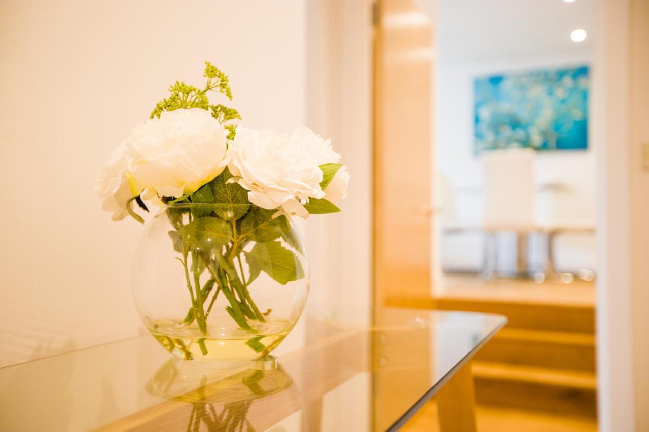 Urban Living'S ~ King Edward Luxury Apartments In The Heart Of Windsor Buitenkant foto
